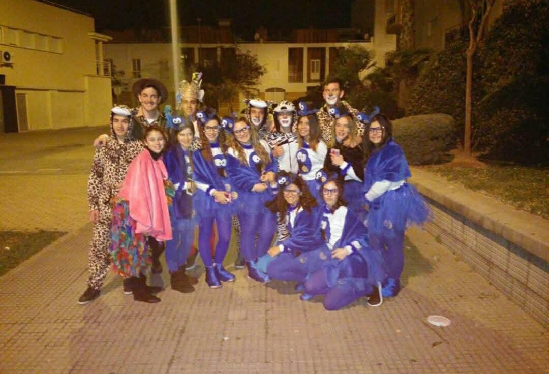 2014-Estas monstruas vienen sin vergüenza